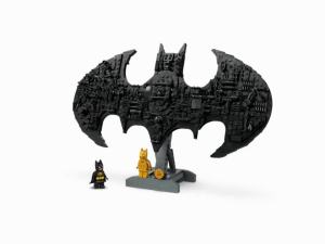 LEGO Super Heroes DC 76330 Batman Logo (678 Pieces)