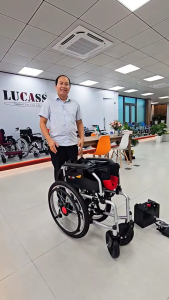 👨‍🦼‍➡️Xe Lăn Điện Có Vòng Lăn Tay Lucass VX301(XE-301) - Gấp gọn dễ dàng di chuyển an toàn BH chính hãng 12 tháng