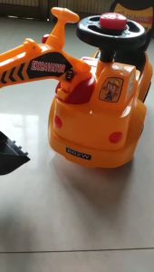 CANDY EXCAVATOR CRAWLER 1 - 3 YEARS KIDS TOLOCAR PUSH CAR RIDE ON TOY 4 WHEELS MUSIC LIGHT