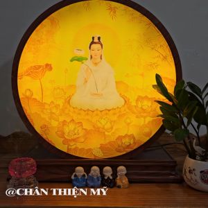 Đèn Thờ Hào Quang In Tranh Trúc Chỉ Hoa Sen Đại Thế Chí Bồ Tát Trang Trí Bàn Thờ Treo Cùng Tượng Phật TC-HQ-230