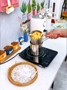 หม้อทอด หม้อทรงลึกพร้อมตะแกรง สำหรับกรองน้ำมัน ใช้ได้กับทุกเตา หม้อสแตนเลสอเนกประสงค์ สแตนเลส 304