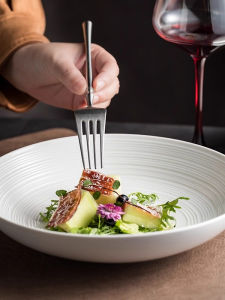 ใหม่ 2025 ชามสลัดเซรามิก จานลึก 8 นิ้ว จานเคลือบสีใต้เคลือบ ใช้ในบ้าน ใช้กับเครื่องล้างจานได้ ใช้กับไมโครเวฟได้ เรียบง่าย แบบ