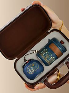 Portable Ceramic Tea Set Fast Guest Cup Camping Outdoor Travel Tea Pot Tea Cups Set for Business Trip And Holiday