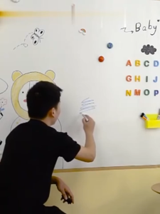 ✨Erase in 1 second✨ Electrostatic Whiteboard Electrostatic whiteboard wall stickers 120*200cm removable/no glue/non-hurt Easy to disassemble Super magnetic suction writing board stickers 白板墙贴纸 Graffiti board Wall Stickers Electrostatic Adsorption