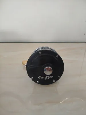 Máy câu ngang DAIWA OCEAN STAR 500 hàng bãi Nhật