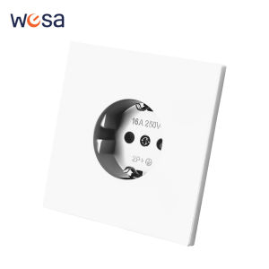 ความรู้สึกผิวสีพลาสติกปลั๊กไฟฟ้าปลั๊ก EU มาตรฐาน 250V พร้อม Ground Classic Power Sockets AC Wall Embedded
