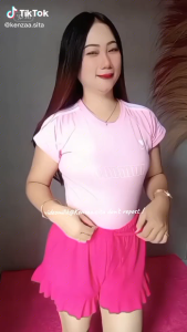 celana hotpants rempel yang lagi tren hotpants rempel