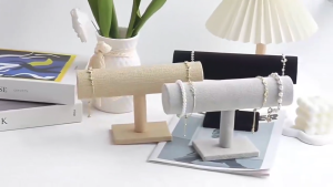 โชว์กำไลชั้นเดียว กำมะหยี่ ตัวจัดเก็บสร้อยข้อมือกำไล หรือโชว์สินค้า