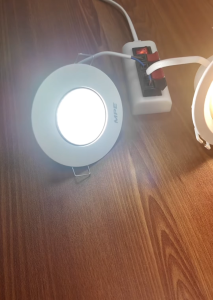(MPE) Đèn LED Downlight âm trần Chiếu điểm Điều chỉnh hướng sáng 7W Đổi 3 màu ánh sáng DLA2-7