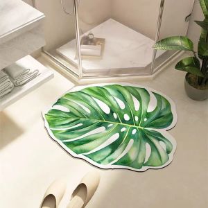 VIKAMA Tropical Leaf Shaped Bath Mat Watercolor Green Plant Non‑Slip Absorbent Floor Mat Bathroom Home Decor