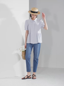 GIORDANO ผู้หญิง กางเกงยีนส์น้ำหนักเบา ปานกลาง กางเกงยีนส์ห้ากระเป๋าเท้ายาวกางเกงเดนิม ราคาเสริมจริง คู่สกุลเงินเดิม ผู้หญิงชุ่วคราม 13424307