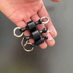 Fishing Magnetic Buckle With Keychain Carabiner Anti-falling Outdoor Fishing Clip Fishing Gear Accessories
