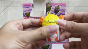 *ReadyStock* Needoh Squishy Fruit Fast Food Strawberry Squeeze Soft & Fast Bouncing Steamed Stuffed Squishy Toys 捏捏乐