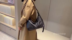 🌟Womens Large Shoulder Zipper Tote Bag 包包女新款时尚百搭单肩斜挎通勤托特腋下时尚小方包