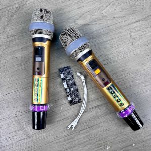 Micro loa kéo ugx10 hợp kim chỉnh tần số chống hú tốt