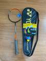 Vợt cầu lông Yonex. 
