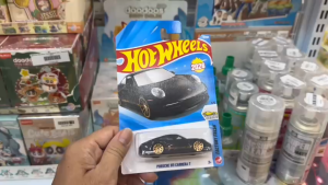Mô Hình Xe Hot Wheels 2026 Porsche 911 Carrera T – Factory Fresh 1/5 (15/250)