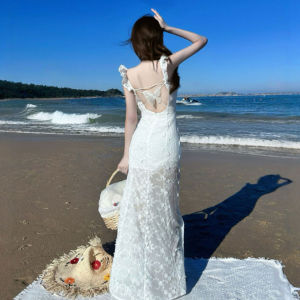 CHANGTONG | Fitted Backless Strap Beach Dress