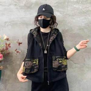 เสื้อกั๊กผ้ายีนส์พิมพ์ลายผสมสีแนววินเทจสำหรับผู้หญิงเสื้อกั๊กมีฮู้ดแบบสั้นสำหรับฤดูใบไม้ร่วงเสื้อกั๊กทรงหลวมแฟชั่นใส่แล้วดูผอมเพรียวสำหรับผู้หญิง