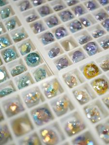 เครื่องประดับ DIY คริสตัลทรงกลมระยิบระยับระยิบระยับขนาด 6 มม. 8 มม. ระดับไฮเอนด์ สำหรับทำเครื่องประดับแฮนด์เมด