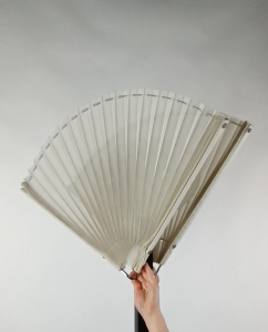 Đèn Sàn Chao Vải Hình Quạt Hiện Đại Phong Cách Nội Thất Nhật