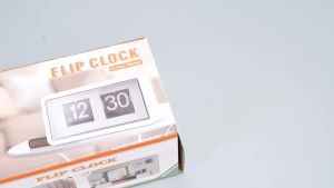 Vintage Alarm Clock Auto Flip Alarm Clock Bedside Table Alarms Clocks Battery/USB Charging Digital Clocks for Office Home Decor