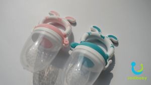 Baby Fruit Feeder Pacifier: A BPA-Free Silicone Fresh Food Feeder Nipple Bunny Design Teething Toy Soother Nipple