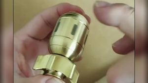 Atomic Spinning TopFidget Spinners for Adults KidsMetal Decompression Fun Spin Toys for Desk Office Executive2025 New Brass Removable AssemblyTorpedo Spinning Top Toys