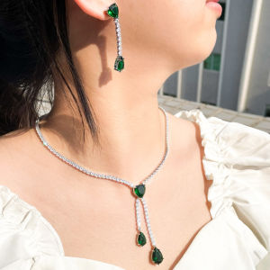 SEQUITO Top Quality Women Jewelry Set Silver Color Full Pave Setting Green White AAA Cubic Zircon Long Pendant Crystal Pageant Earrings Necklace SJ350
