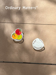 Ummroom OrdinaryMatters Tomato And Ice Cream Magnetic Absorption Mobile Phone Stand Sticky Patch Universal Acrylic Holder