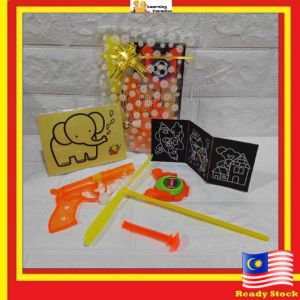 Kids Party Pack Set Sand Art Bamboo Dragonfly Whistle Pistol Gyro Kindergarten Birthday Party Kids Door Gift Thank you Pack