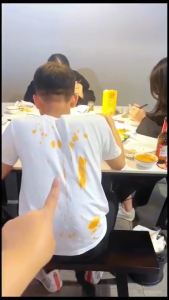 Bột Tẩy Trắng Enzyme Sinh Học Đánh Bay Vết Bẩn Khử Vết Ố Vàng Trên Quần Áo sạch như mới