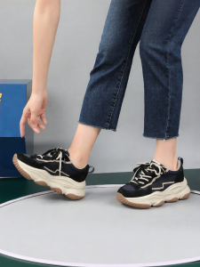Breathable Fashionable Comfortable Thick Sole Leisure Shoes