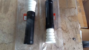 HONDA ABSORBER DUST COVER & BUSH T9A T5A T7A REAR 2PCS (52722-T5A-J01)