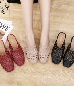 ทันสมัย รองเท้าแตะ ผู้หญิง ส้นแบน กันลื่น รองเท้าชายหาด ฝาครอบหัวกลวง ดีไซน์ รองเท้าแตะที่สะดวกสบายสําหรับการสวมใส่กลางแจ้ง