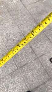 Meteran 5 M Anti Slip Lonchai Self Lock Dengan Pengunci Otomatis / Measure Tape High Quality