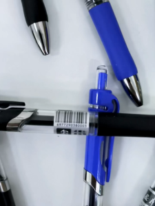 Pen Gel Cepat Kering 0.5mm | Gel Ink Pen | Pen Sekolah & Pejabat | Dakwat Lancar | Hitam Biru | Alat Tulis