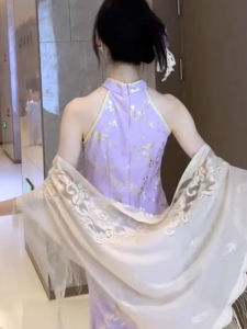 เสื้อคาร์ดิแกนคอวีแขนกุดบางระบายอากาศได้ดีสำหรับผู้หญิงในช่วงฤดูร้อน สไตล์จีนใหม่ ผ้าคลุมไหล่ ชุดกี่เพ้า ชุดเดรส