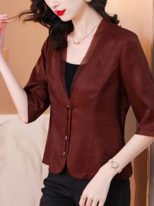 New Chinese Style Womens Suit Jacket Xiangyun Silk Short Cardigan Vintage Embroidery Top Commute Regular Fit Seven Sleeve