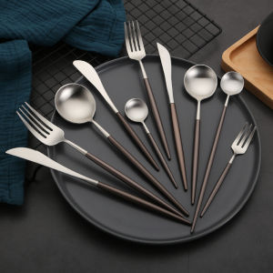 Portugal Leon Genuine Goods Stainless Steel 304 Western Food Knife Fork and Spoon Four-Piece Set For Home Steak Knife and Fork Tableware Suit