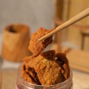 Kulit Ayam Crispy Pedas Putri Sami Asih Food 190gr