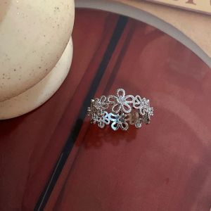 แหวนเปิดดอกไม้รูปดอกไม้ลูกไม้หวานสำหรับผู้หญิง SUGAR แหวนนิ้วชี้สไตล์หวานสไตล์เกาหลี โลหะผสม ทองแดง ทองแดงเคลือบเงิน ทองแดงเคลือบทอง