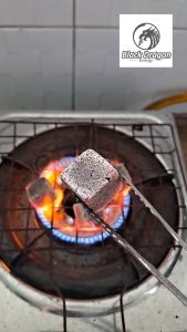 Black Dragon ถ่านอัดแท่ง ไร้ควัน ราคาพิเศษ คุณภาพส่งออก ถ่านสี่เหลี่ยม ถ่านลูกเต๋า ถ่านฮิดะ จากกะลามะพร้าว100% Coconut Shell Charcoal 9 กก