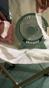 Kipas Angin Meja Mini Desk Fan Strong Wind USB Plug-in