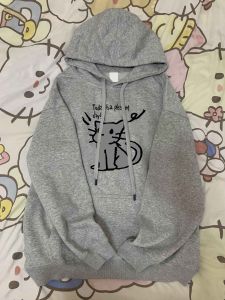 เสื้อสเวตเตอร์ฮู้ดสีเทาสำหรับผู้หญิงในฤดูใบไม้ร่วง ทรงหลวม แขนยาว พิมพ์ลายแมว ทรงหลวม เสื้อคลุมกันหนาวแบบบาง เสื้อผ้าทำงานสไตล์เกาหลี