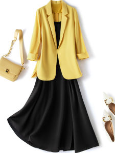 ชุดสูทสองชิ้น C&S สำหรับผู้หญิง ฤดูใบไม้ผลิ 2025 แฟชั่นสุดเก๋ ชุดกระโปรงสูทสุดหรูหรา ชุดทำงานสไตล์ยุโรป