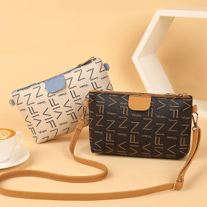 CN Womens bags Contrast color digital printing single zipper messenger small square bag coin purse casual mobile phone bag fashionable womens bag