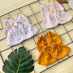 Seri Kunyit Mustard - 3 Set / 3 Bungkus Sarung Tangan Bayi Dan Sarung Kaki Bayi SNI Sartaki NewBron Bayi Baru Lahir