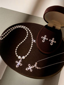 CAFFTI | Silver Shimmer Lace Cross Pendant Pearl Necklace