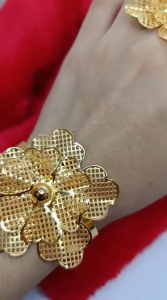 Wanita Gelang Rantai Dan Cincin Polos Lapis Emas 24K Bracelet Dubai Xuping Bangle Sarang Madu Anti Karat Tidak Mudah Luntur Terbaru Import Hadiah Ulang Tahun